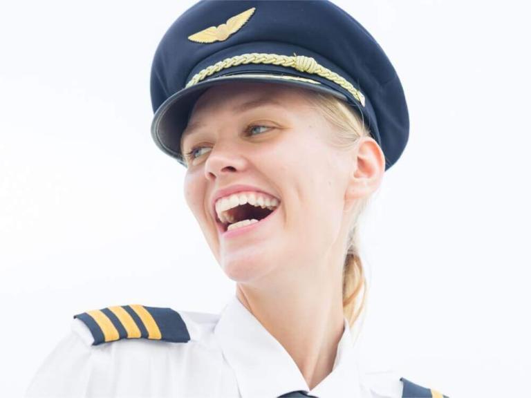 Pilotenausbildung Wie werde ich Pilotin? Jetzt informieren